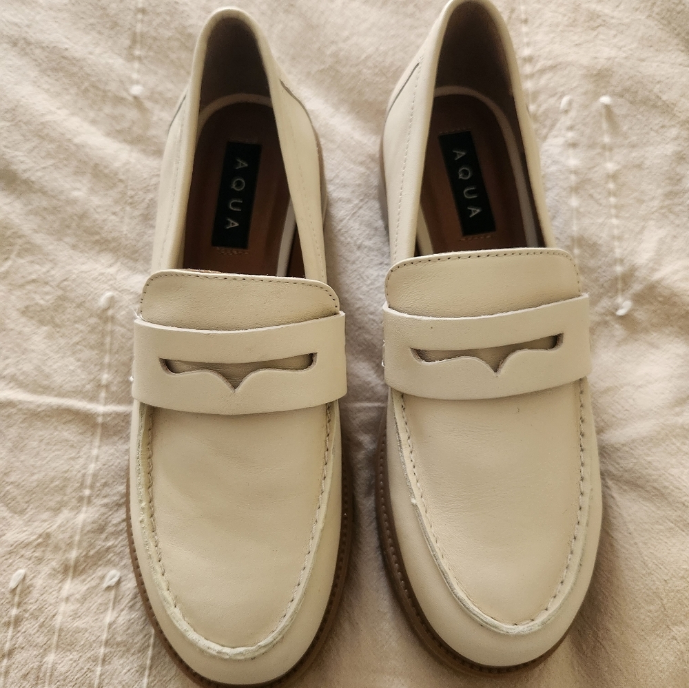 NEW Bloomingdale's AQUA loafers